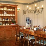 ilenroy-house-b-b-dining