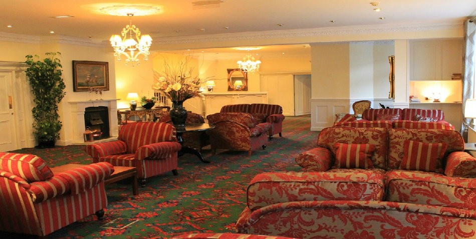 Lounge 950 cover wpcf_950x477